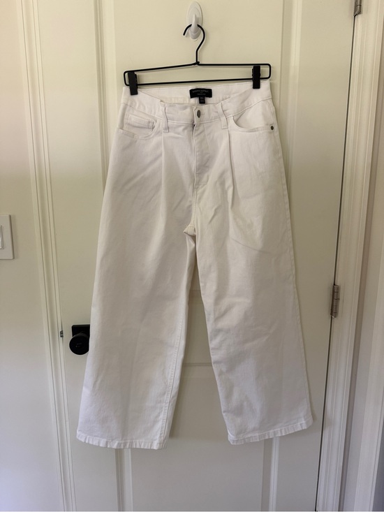 Banana Republic Denim - Banana Republic High Rise Wide Leg Crop Barrel Style White Jeans size 6